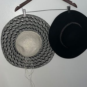 2 hats set